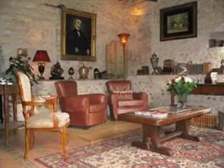 Le Laurent Hotel