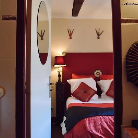 Le Laurent Hotel Saint-Laurent-des-Arbres