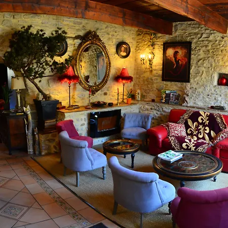 Le Laurent Hotel Saint-Laurent-des-Arbres