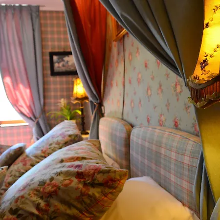 Hotel Le Laurent Saint-Laurent-des-Arbres