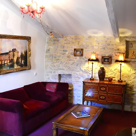 Le Laurent Hotel