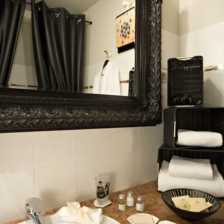 Le Laurent 3* Saint-Laurent-des-Arbres