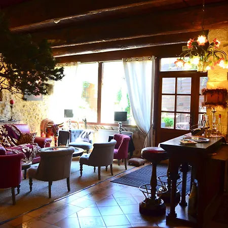 Hotel Le Laurent Saint-Laurent-des-Arbres