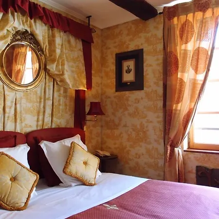 Le Laurent Hotel