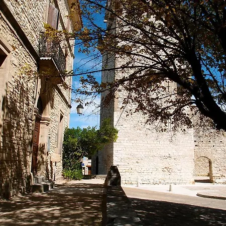 Le Laurent Saint-Laurent-des-Arbres