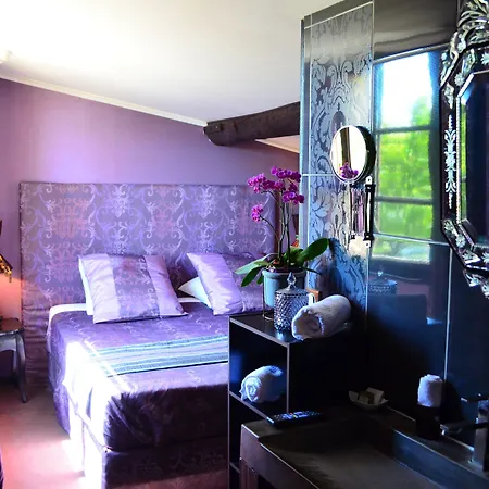 Le Laurent Hotel Saint-Laurent-des-Arbres