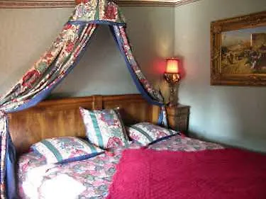Hotel Le Laurent Saint-Laurent-des-Arbres