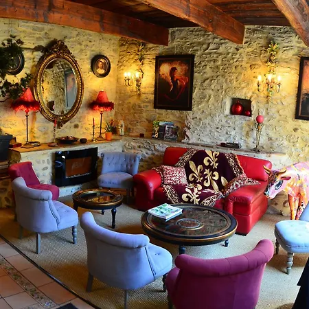 Le Laurent Hotel Saint-Laurent-des-Arbres